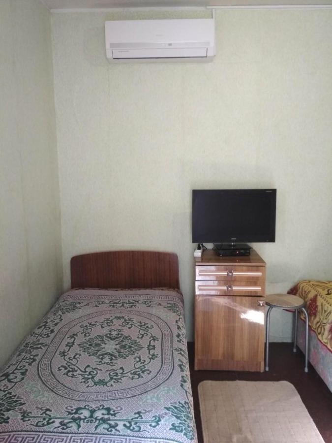 Hotel Dacha V Arkadii Odesa Exterior foto