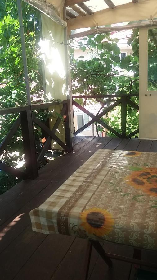 Hotel Dacha V Arkadii Odesa Exterior foto